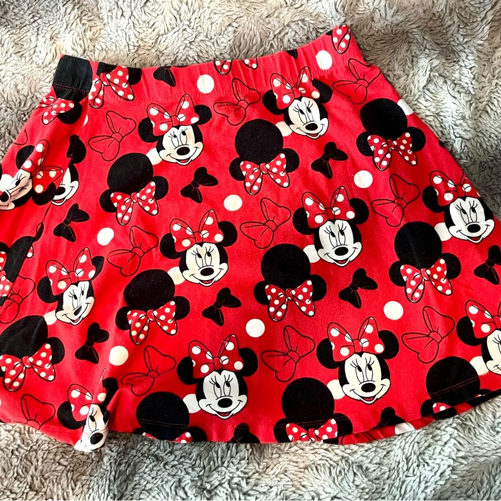 Disney Minnie Mouse Red and Black Bow Skirt; Sz Medium